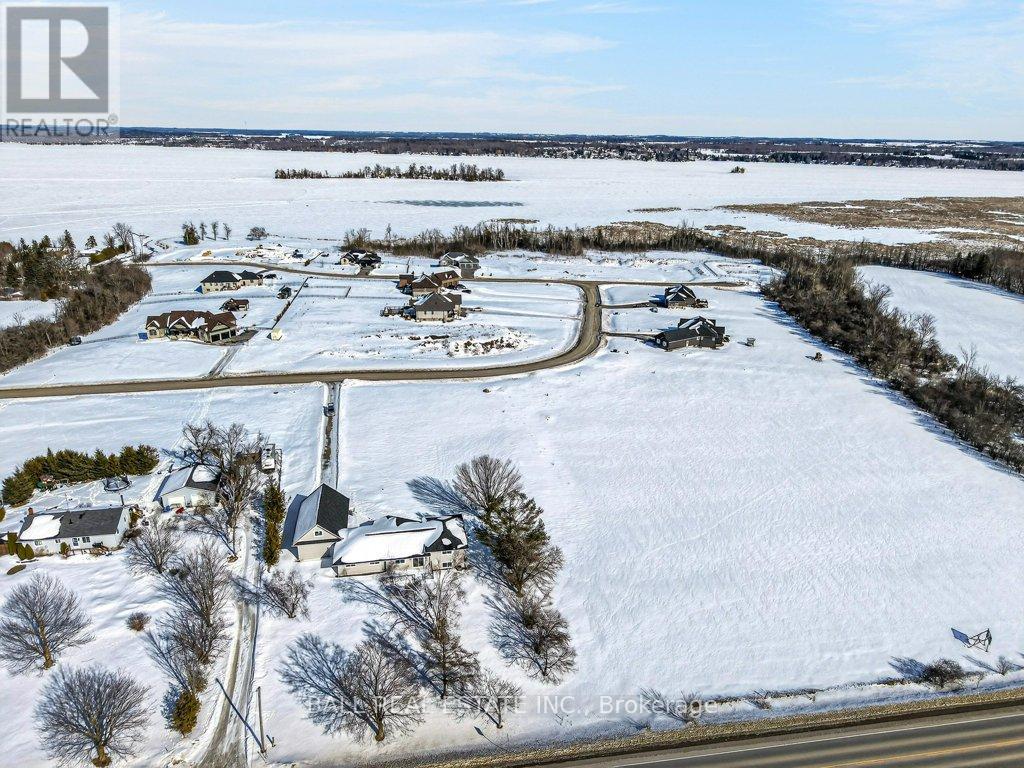 73 Lakeview Crescent, Kawartha Lakes, Ontario  K0M 1A0 - Photo 5 - X12888524