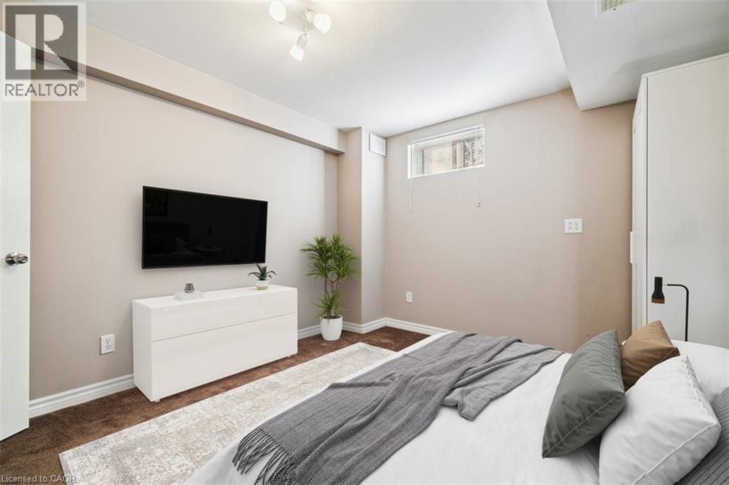 2428 Salcome Drive, Oakville, Ontario  L6H 7N5 - Photo 25 - 40793917