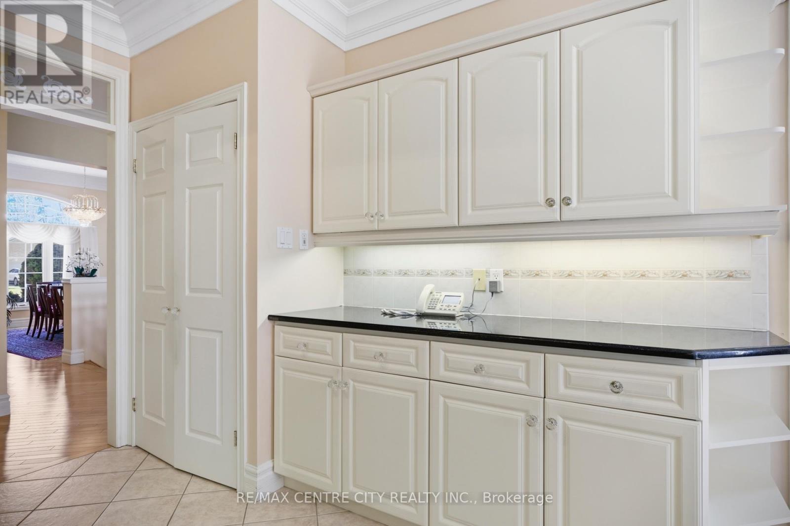 6 Huntington Terrace, St. Thomas, Ontario  N5R 6H1 - Photo 15 - X12888464