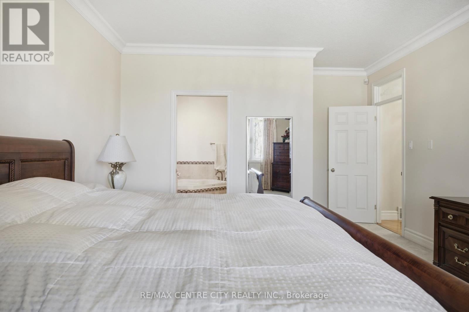 6 Huntington Terrace, St. Thomas, Ontario  N5R 6H1 - Photo 23 - X12888464