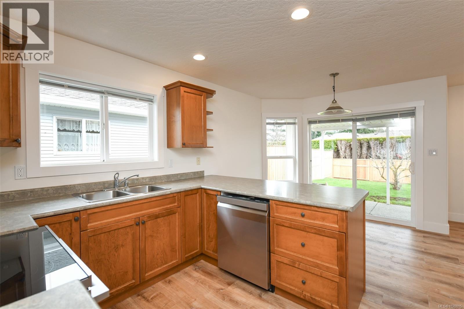 2451 Idiens Way, Courtenay, British Columbia  V9N 9J4 - Photo 17 - 1028815