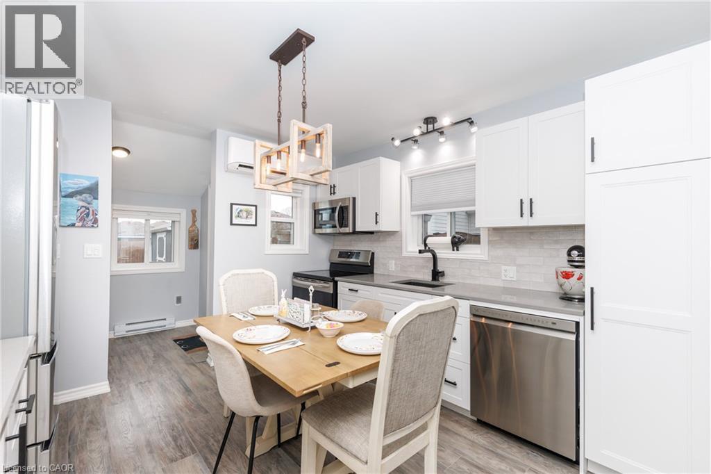 826 Pine Street, Dunnville, Ontario  N1A 2M5 - Photo 5 - 40802929