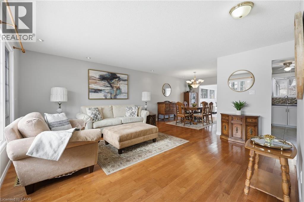 5 Linington Trail, Dundas, Ontario  L9H 6Z5 - Photo 9 - 40803695