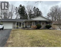 70 BERKLEY Crescent, Simcoe, Ontario