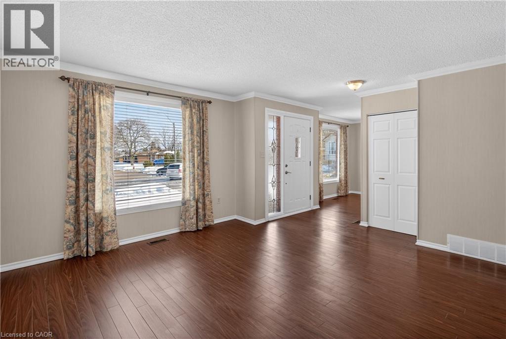 72 Boston Crescent, Hamilton, Ontario  L8T 4N2 - Photo 4 - 40806446