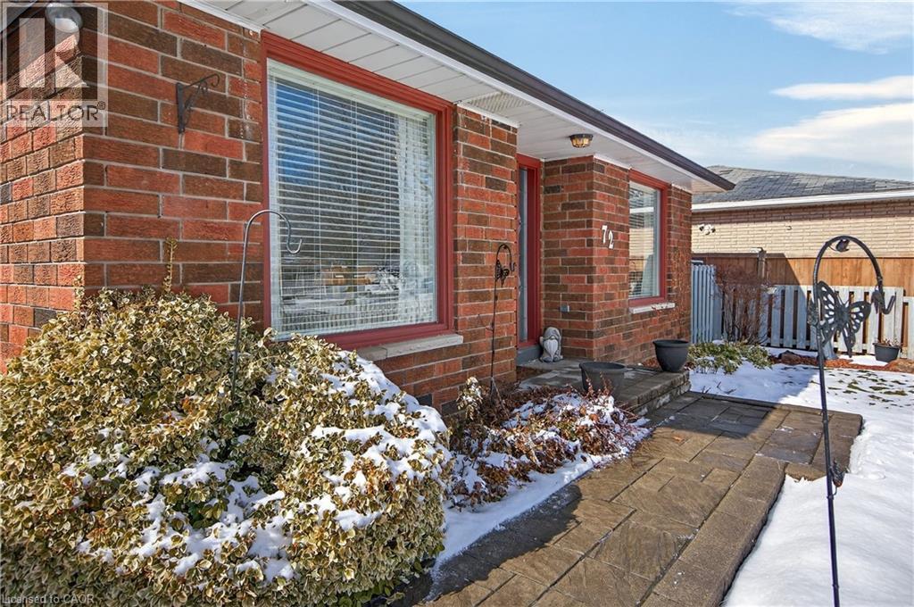 72 Boston Crescent, Hamilton, Ontario  L8T 4N2 - Photo 3 - 40806446