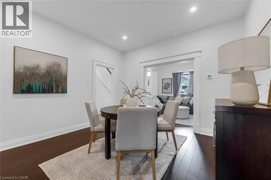 21 East 21st Street, Hamilton, Ontario  L8V 2T3 - Photo 11 - 40810374