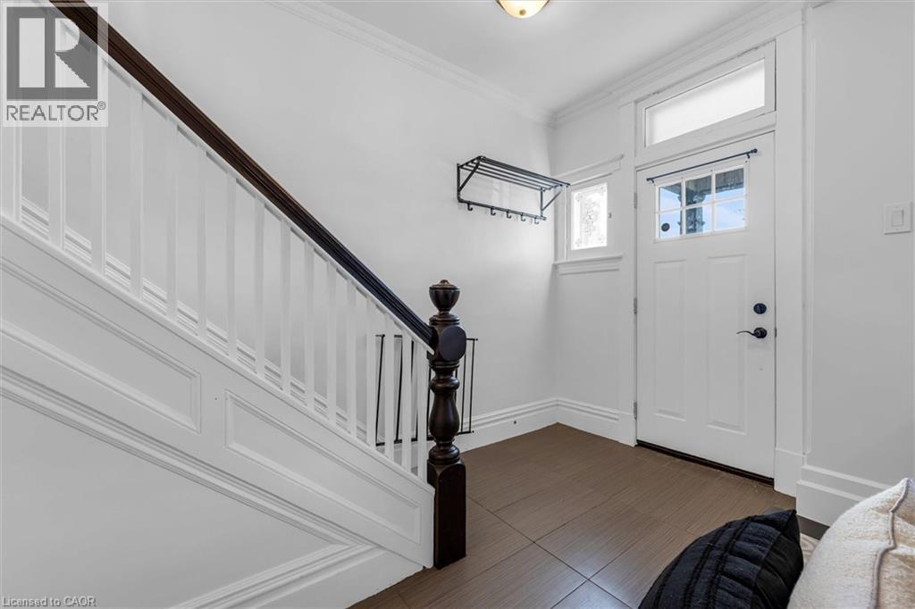 21 East 21st Street, Hamilton, Ontario  L8V 2T3 - Photo 17 - 40810374