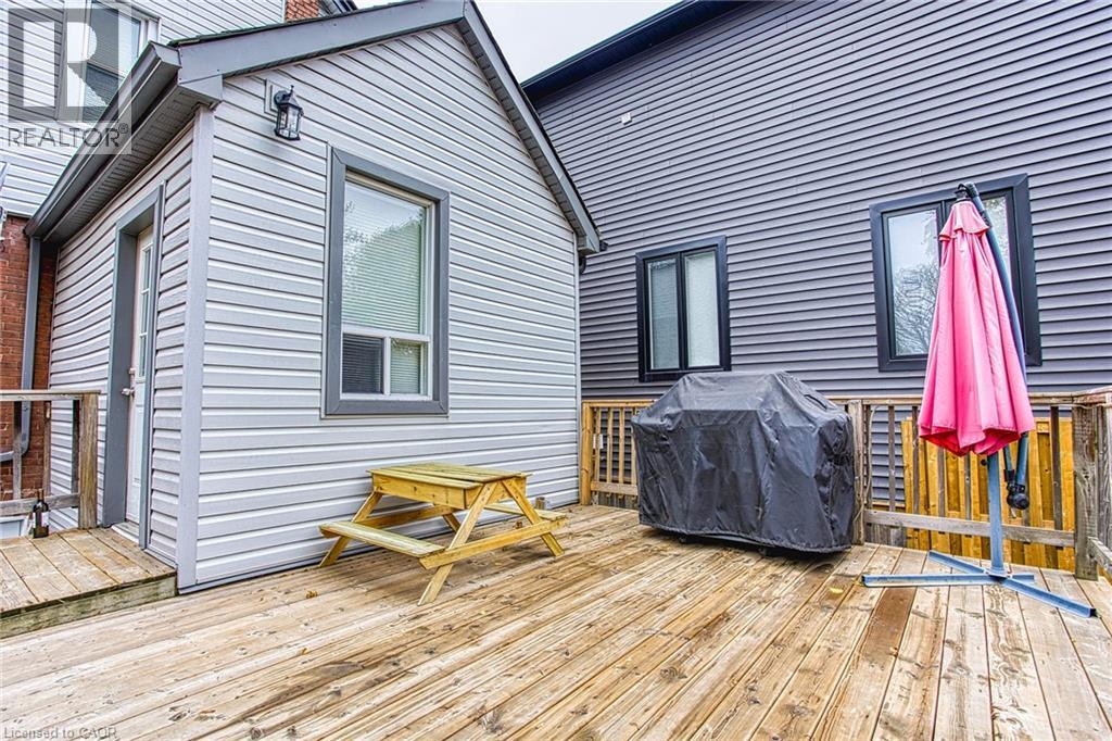 21 East 21st Street, Hamilton, Ontario  L8V 2T3 - Photo 32 - 40810374