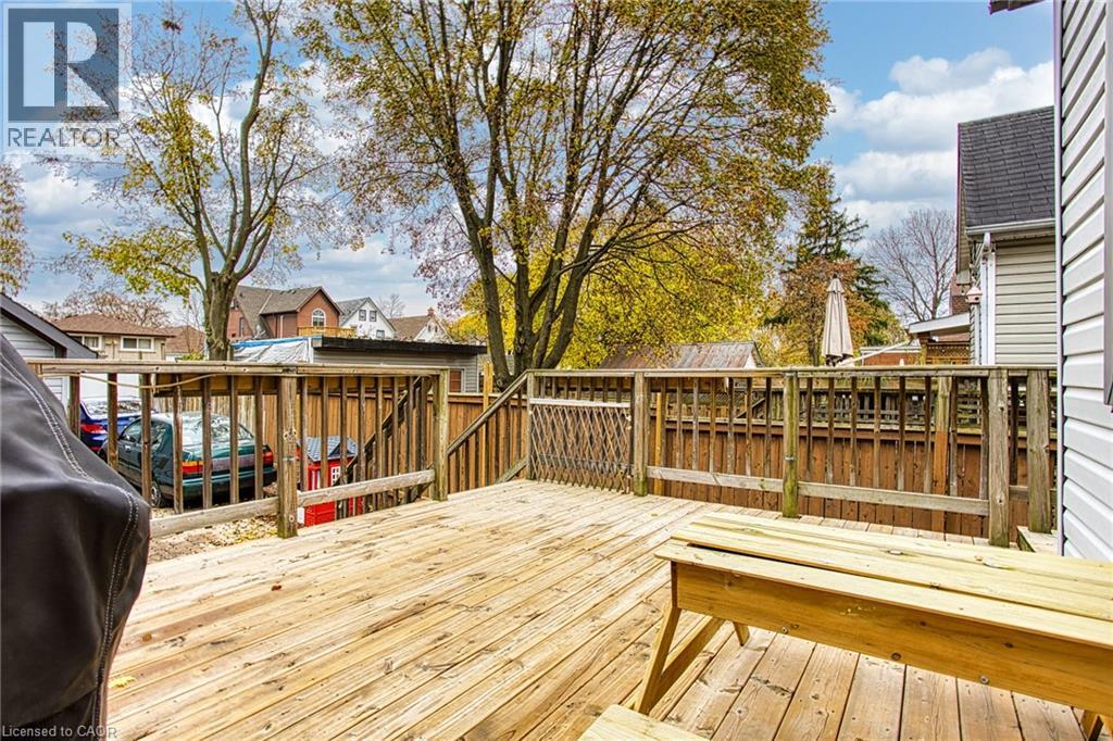 21 East 21st Street, Hamilton, Ontario  L8V 2T3 - Photo 34 - 40810374
