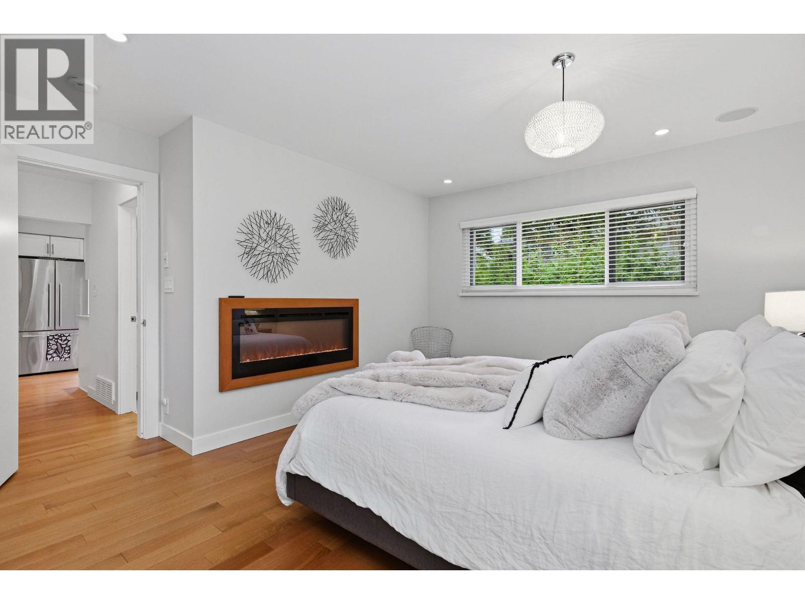 2223 Greylynn Crescent, North Vancouver, British Columbia  V7J 2X6 - Photo 15 - R3100015