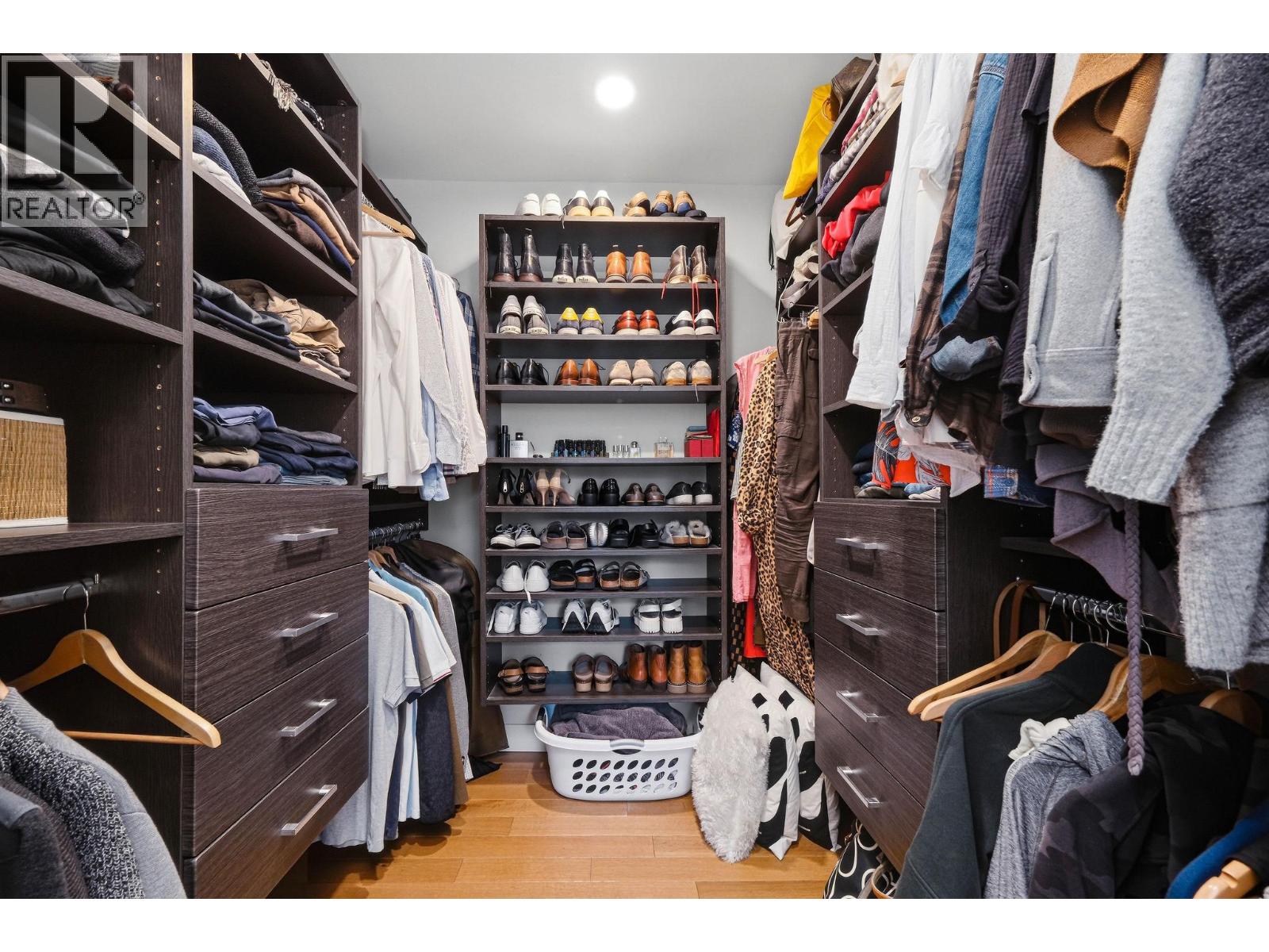 2223 Greylynn Crescent, North Vancouver, British Columbia  V7J 2X6 - Photo 17 - R3100015