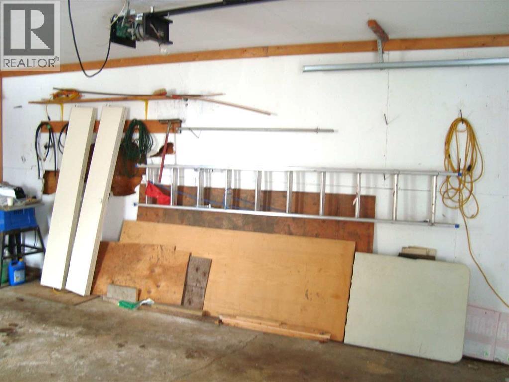 107 2nd Avenue N, Torrington, Alberta  T0M 2B0 - Photo 39 - A2292253