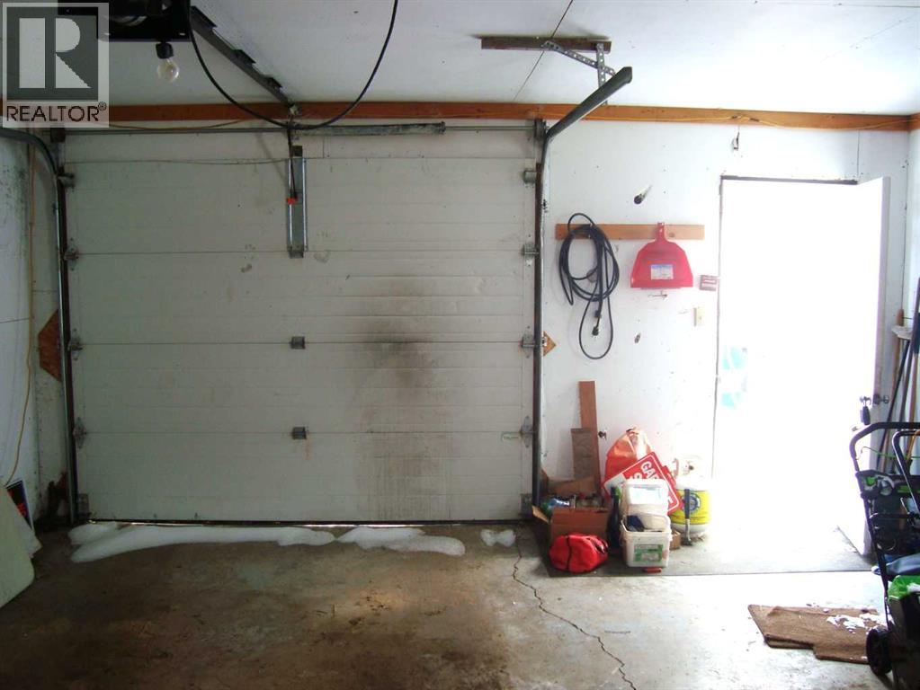 107 2nd Avenue N, Torrington, Alberta  T0M 2B0 - Photo 40 - A2292253