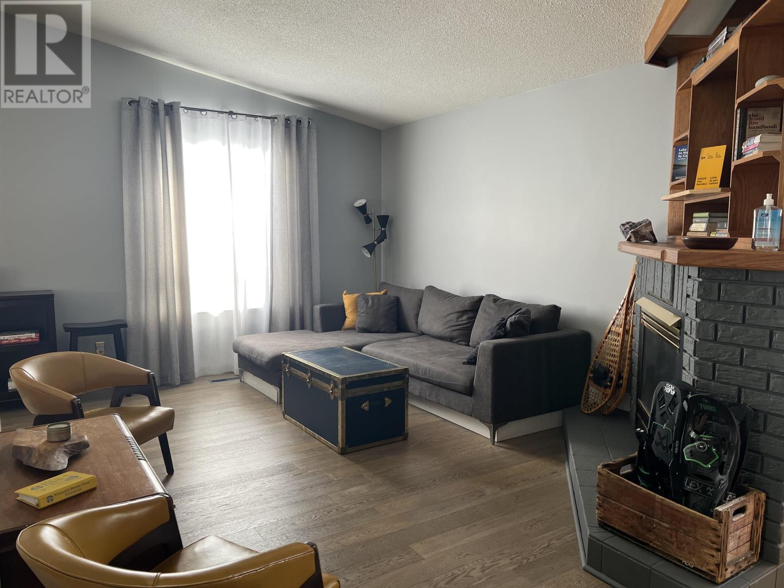 5 Graham Cres, Marathon, Ontario  P0T 2E0 - Photo 2 - TB2600453