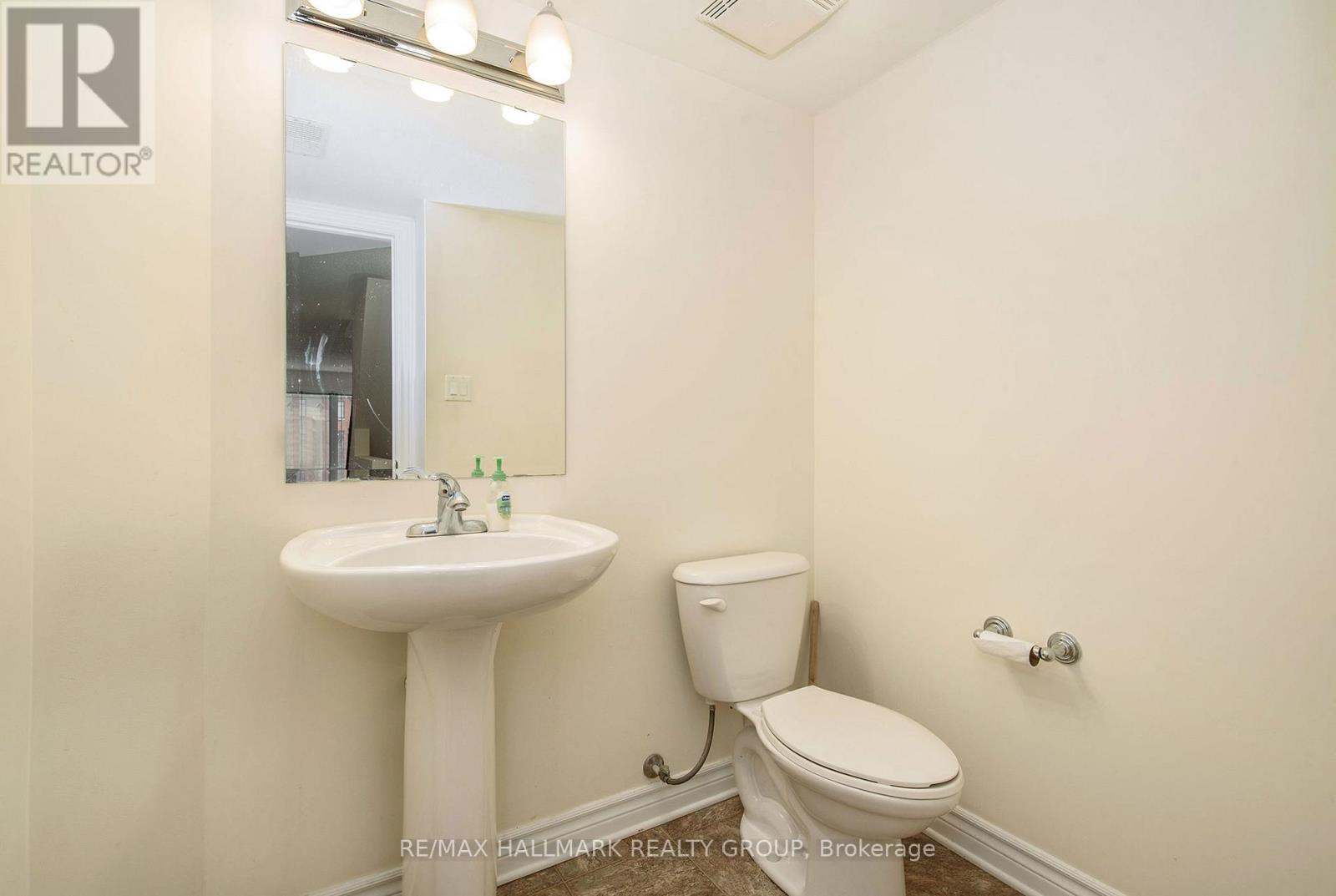 B - 618 Chapman Mills Drive, Ottawa, Ontario  K2J 3V2 - Photo 22 - X12888444