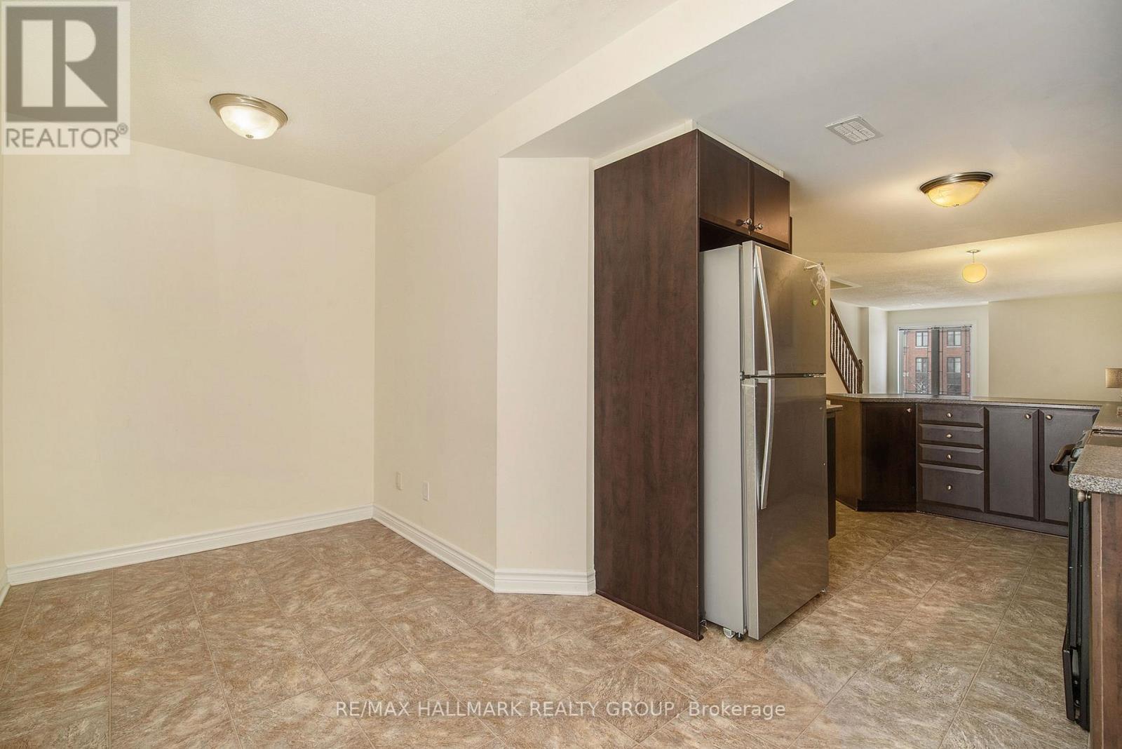 B - 618 Chapman Mills Drive, Ottawa, Ontario  K2J 3V2 - Photo 6 - X12888444