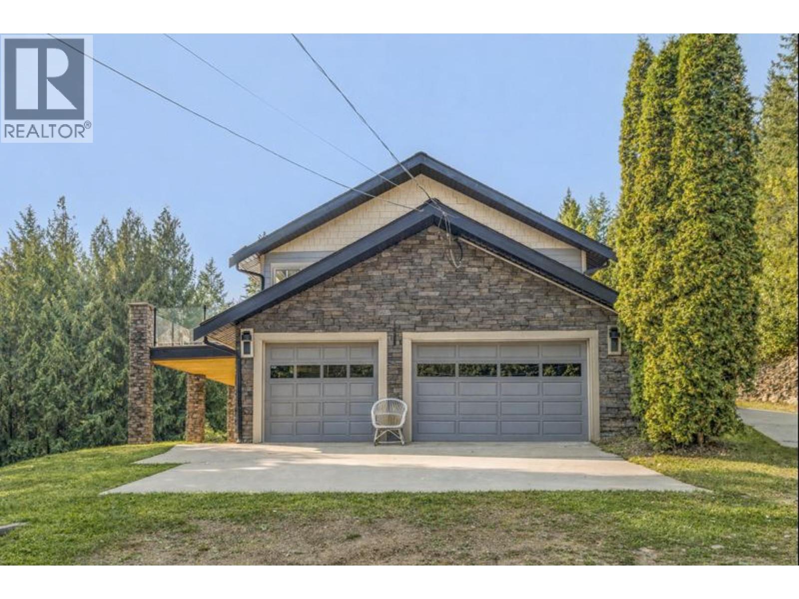 6171 50 Street NW Salmon Arm Photo 36 6171 50 Street NW Salmon Arm Photo 36