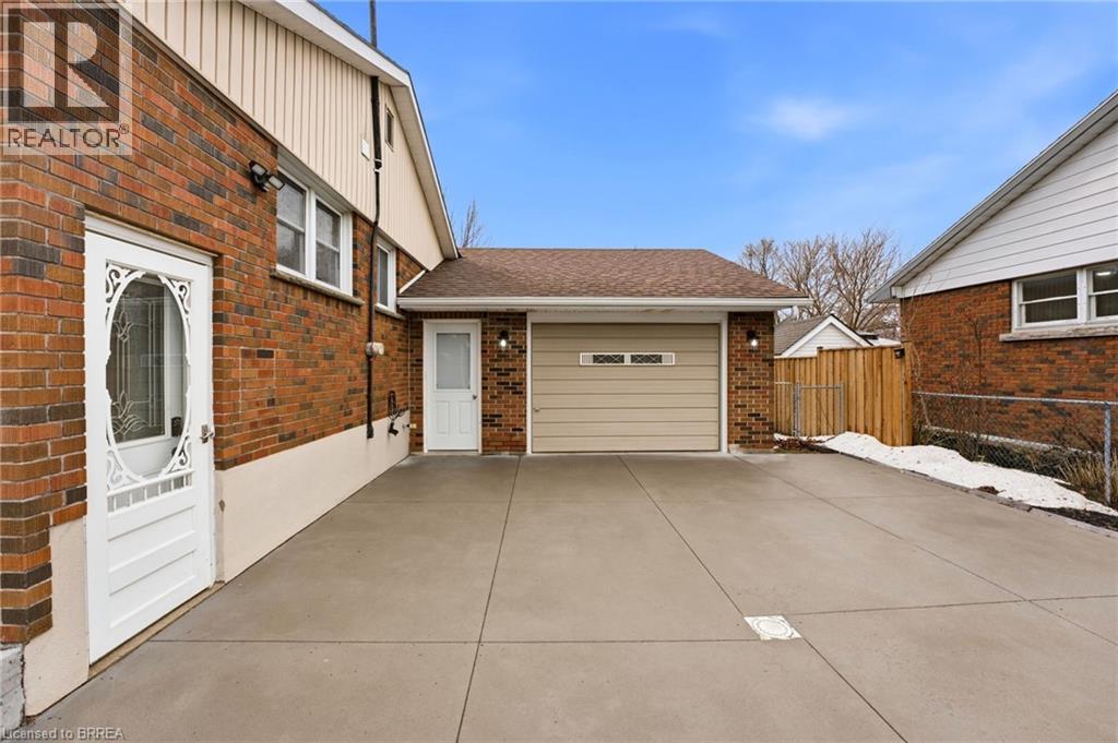 168 Montclair Crescent, Waterford, Ontario  N0E 1Y0 - Photo 3 - 40810119