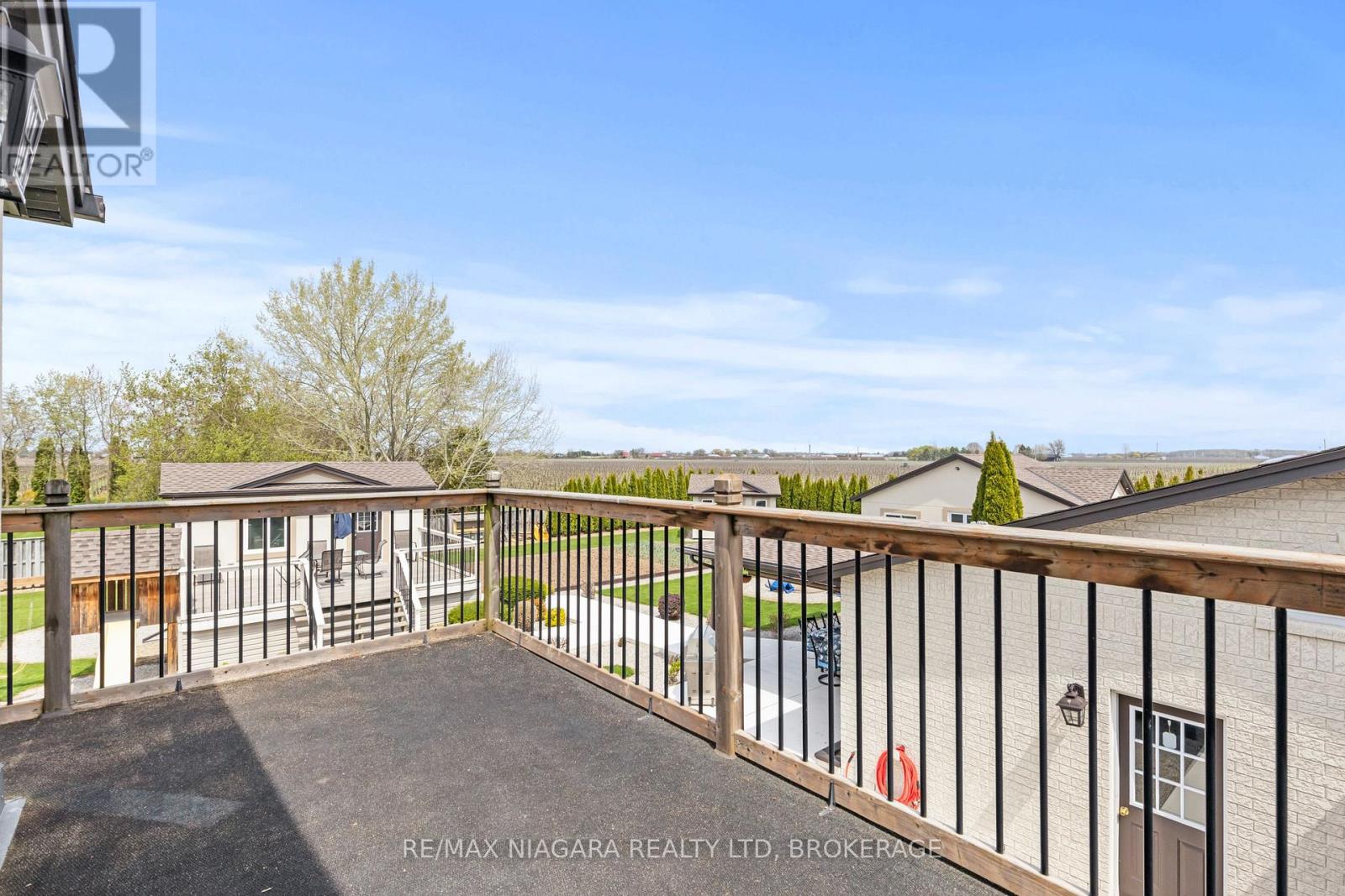 724 Line 3 Road S, Niagara-On-The-Lake, Ontario  L0S 1J0 - Photo 28 - X12888456