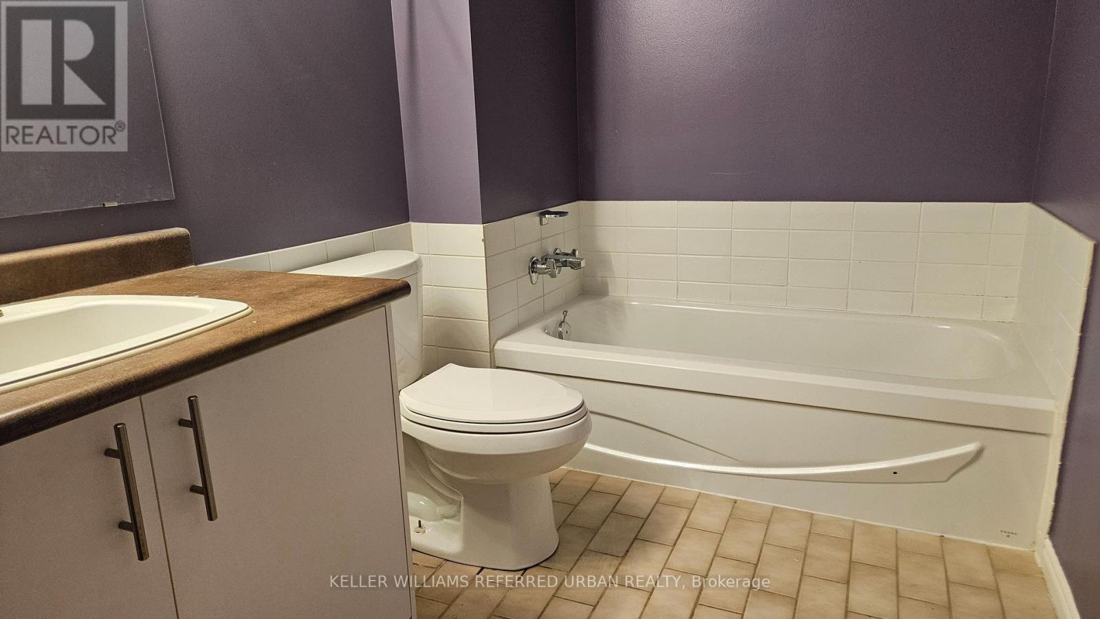 2212 - 25 The Esplanade, Toronto, Ontario M5E 1W5 - Photo 11 - C12886614