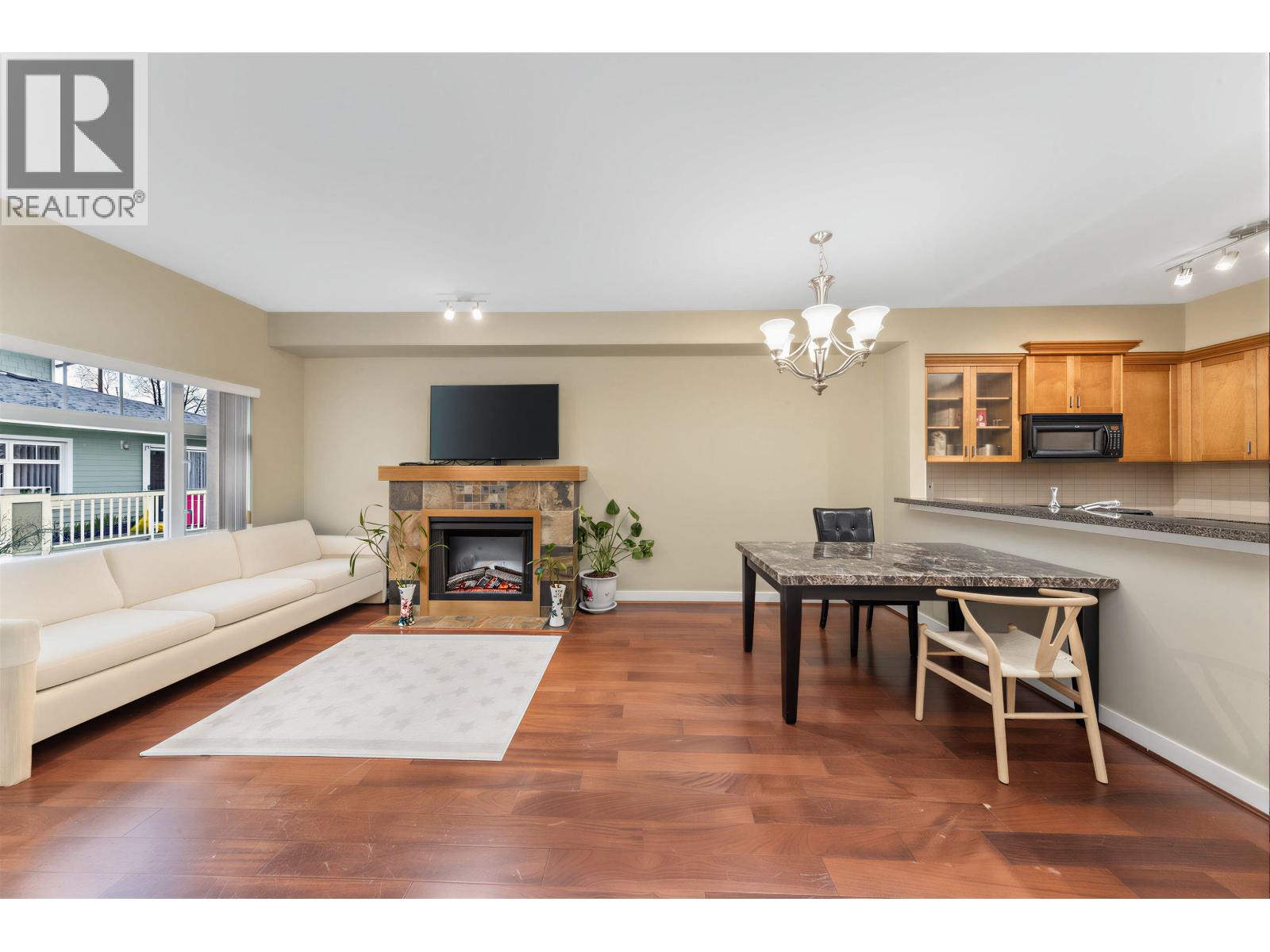 36 7388 Macpherson Avenue, Burnaby, British Columbia  V5J 0A1 - Photo 10 - R3100053