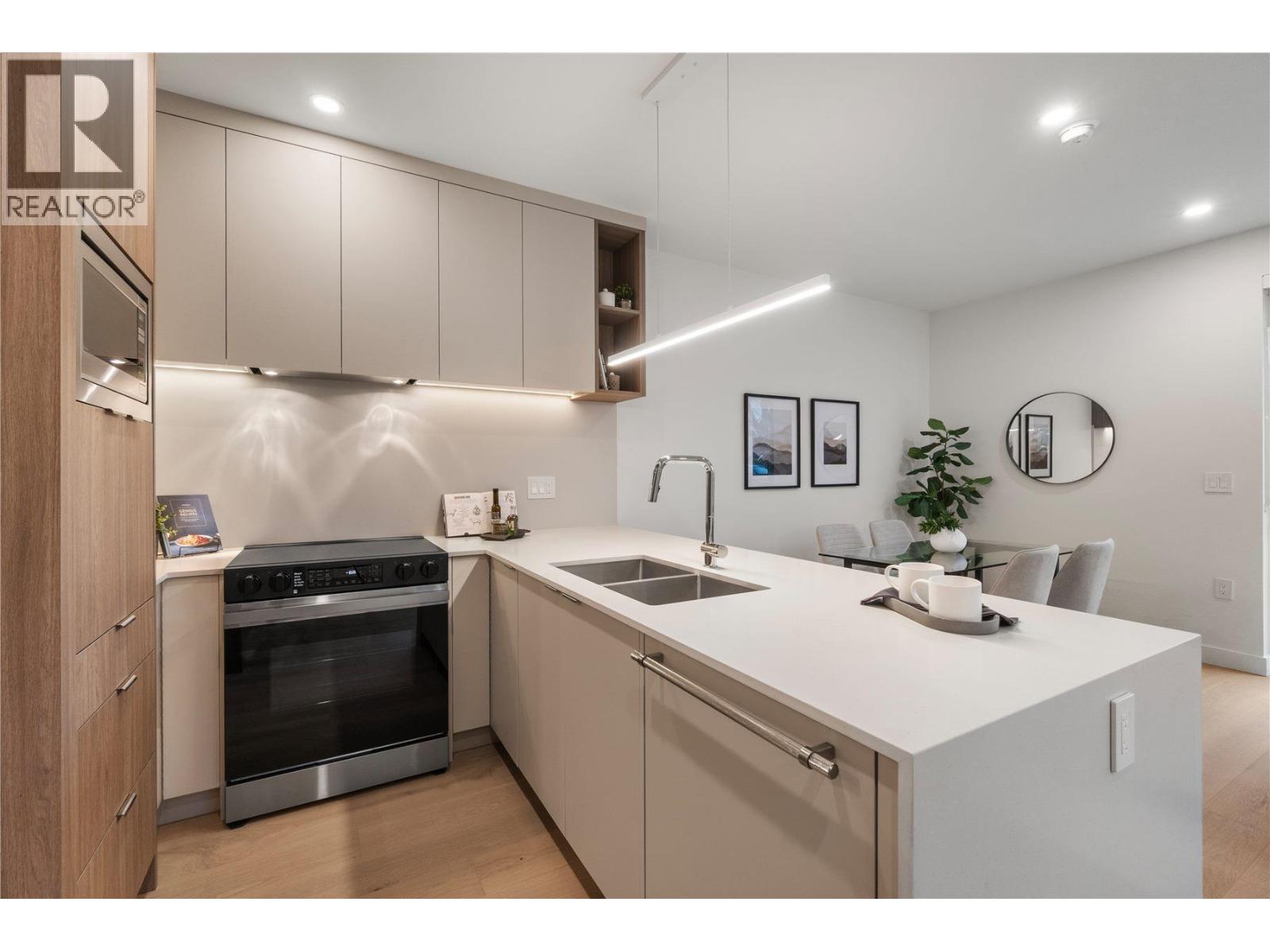 1 4693 Chester Street, Vancouver, British Columbia V5W 3A7 - Photo 10 - R3100067