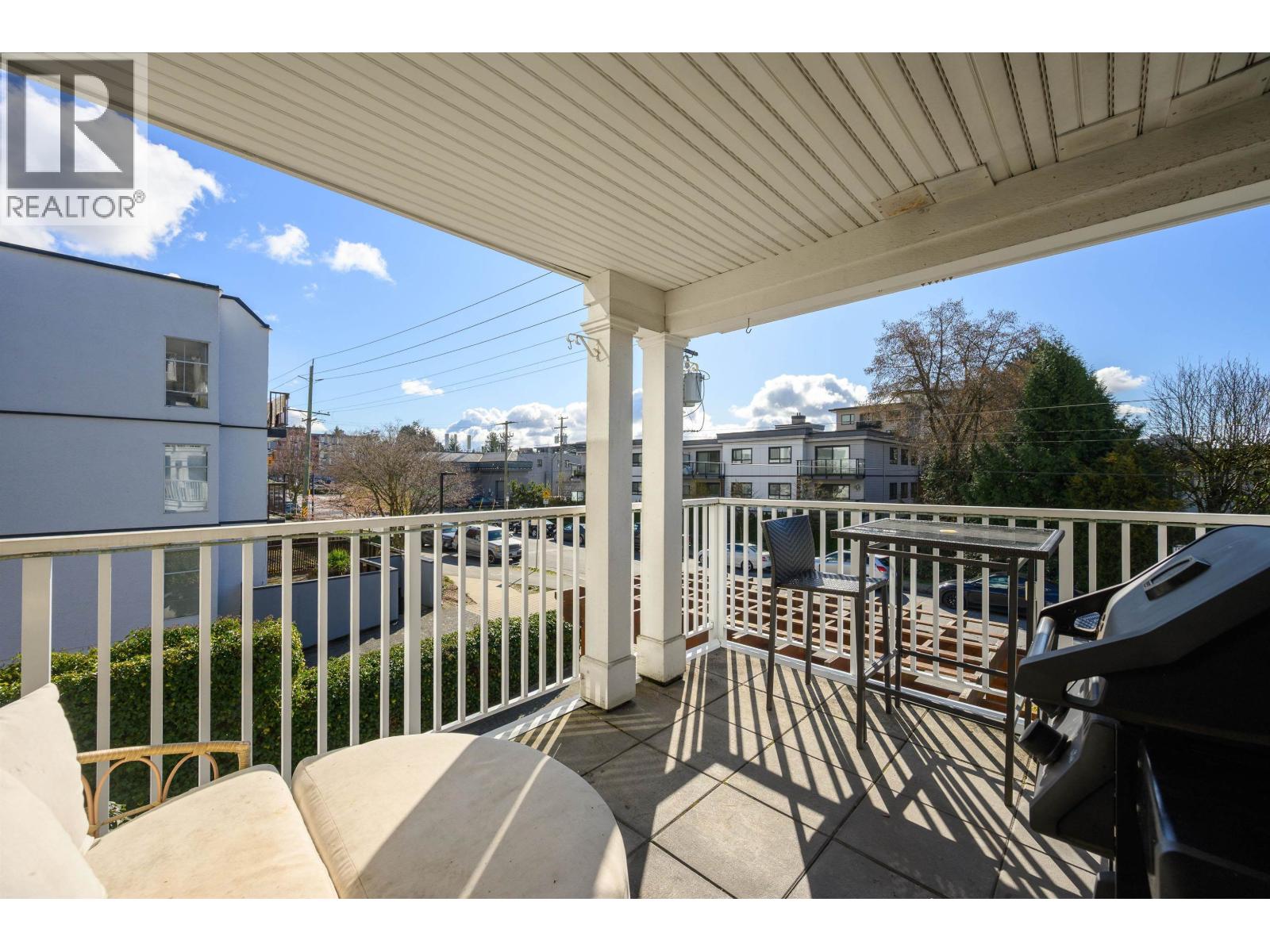 201 128 W 21st Street, North Vancouver, British Columbia  V7M 1Y9 - Photo 15 - R3100116