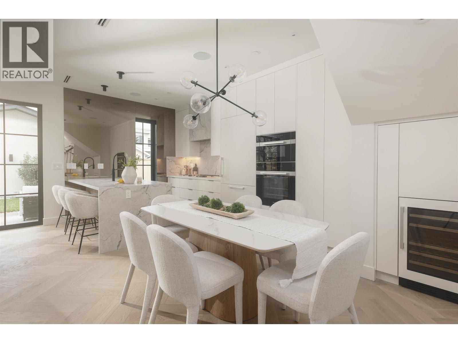 2 240 E 37th Avenue, Vancouver, British Columbia  V5W 1E6 - Photo 8 - R3100128