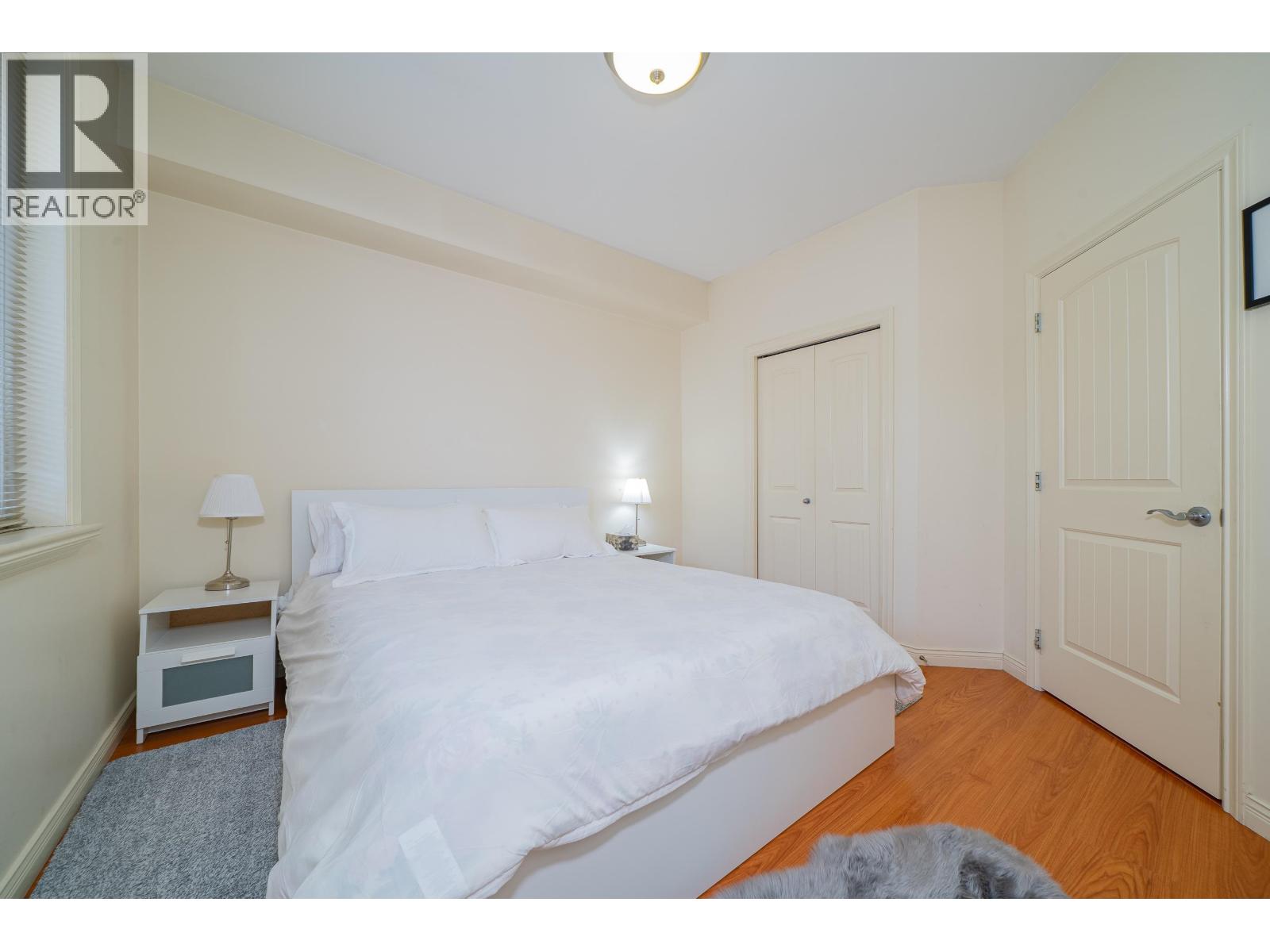 8015 11th Avenue, Burnaby, British Columbia  V3N 2N8 - Photo 25 - R3100129