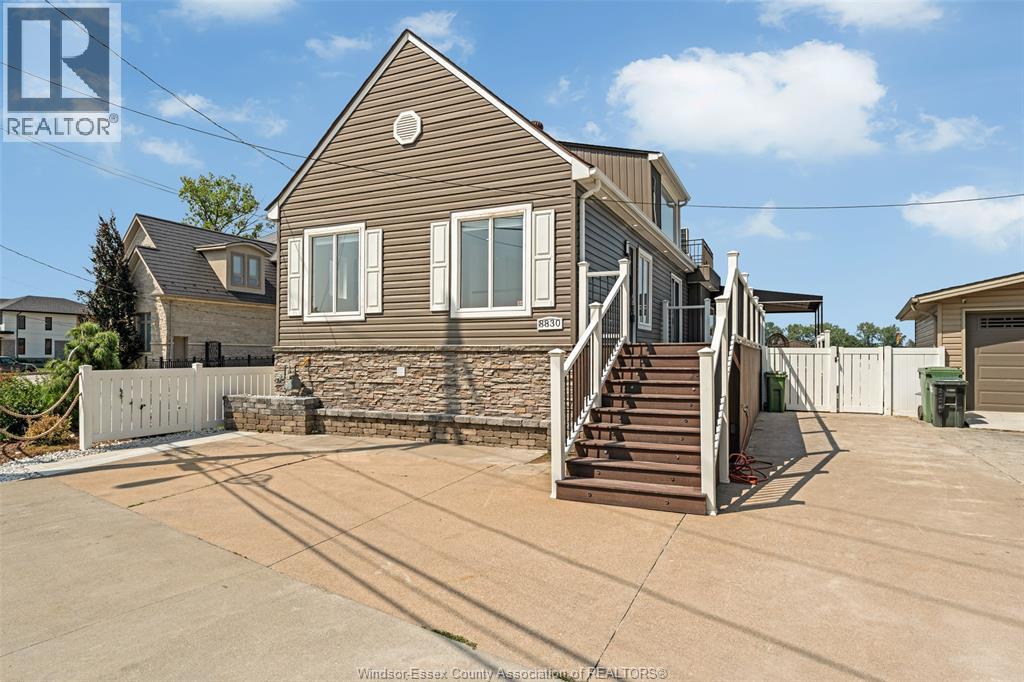 MLS# 26005516: 8830 RIVERSIDE DRIVE East, Windsor, Canada