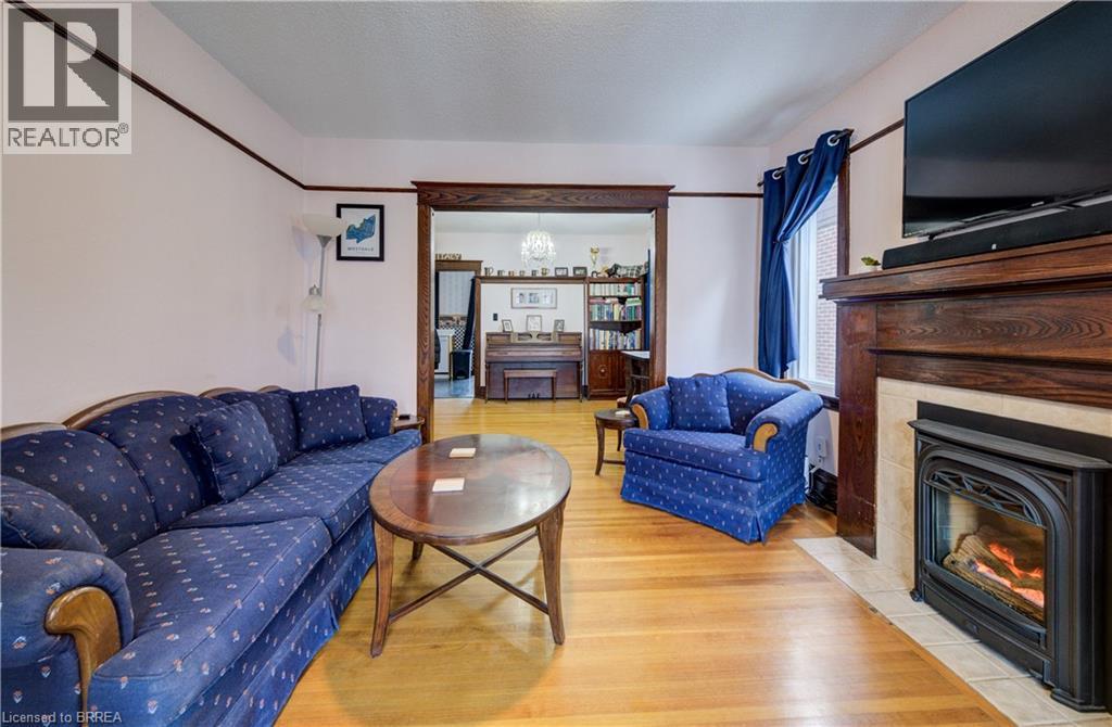 48 Longwood Road N, Hamilton, Ontario  L8S 3V4 - Photo 9 - 40804875