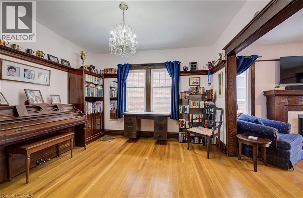 48 Longwood Road N, Hamilton, Ontario  L8S 3V4 - Photo 14 - 40804875