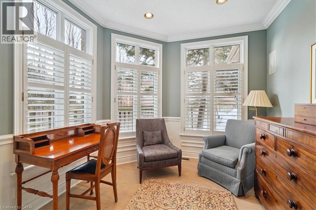 2303 Hill Ridge Court Unit# 16, Oakville, Ontario  L6M 3N3 - Photo 4 - 40812579