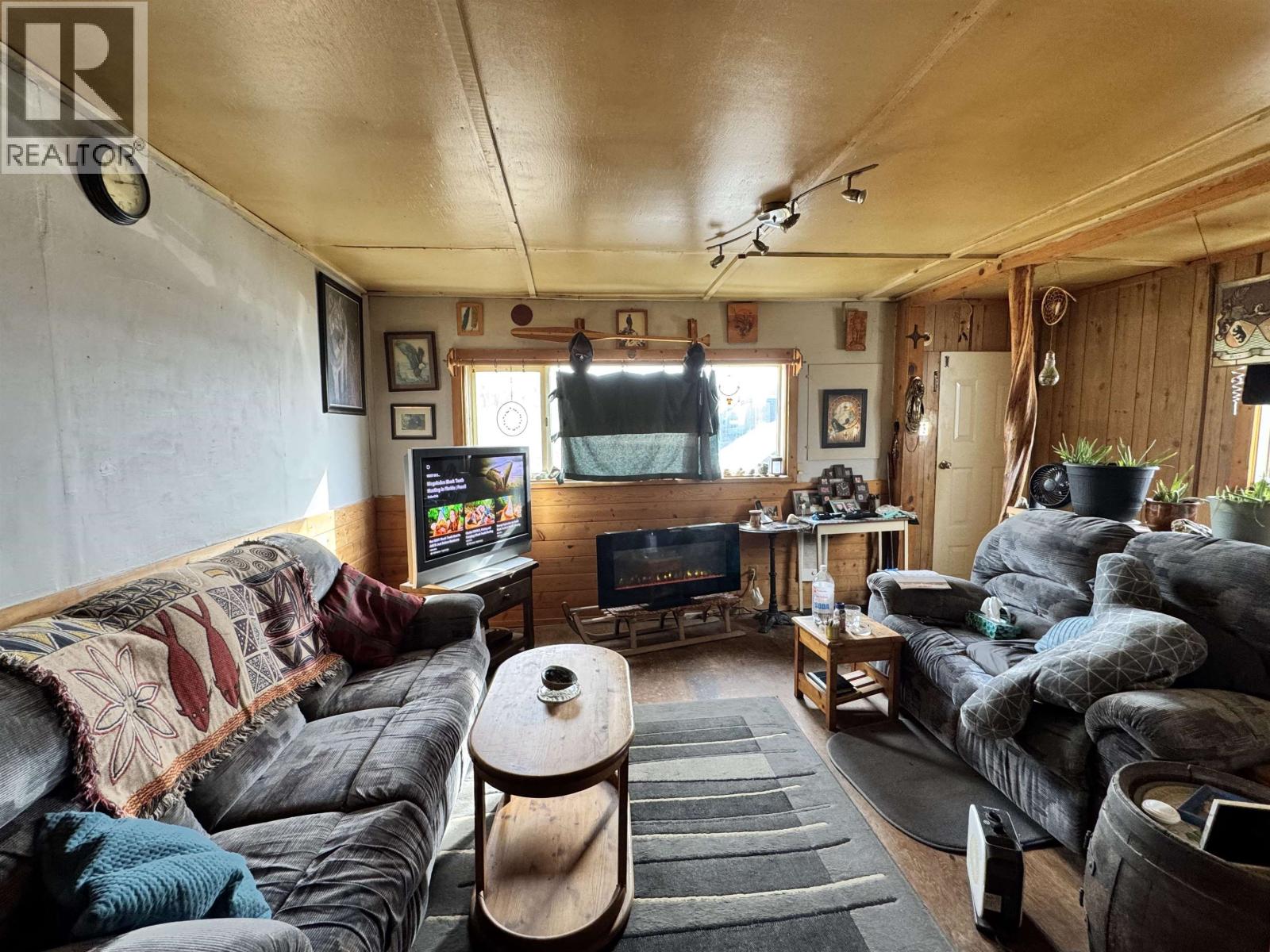 7657 Yells Street, Chilcotin, British Columbia  V0L 1A0 - Photo 6 - R3099953