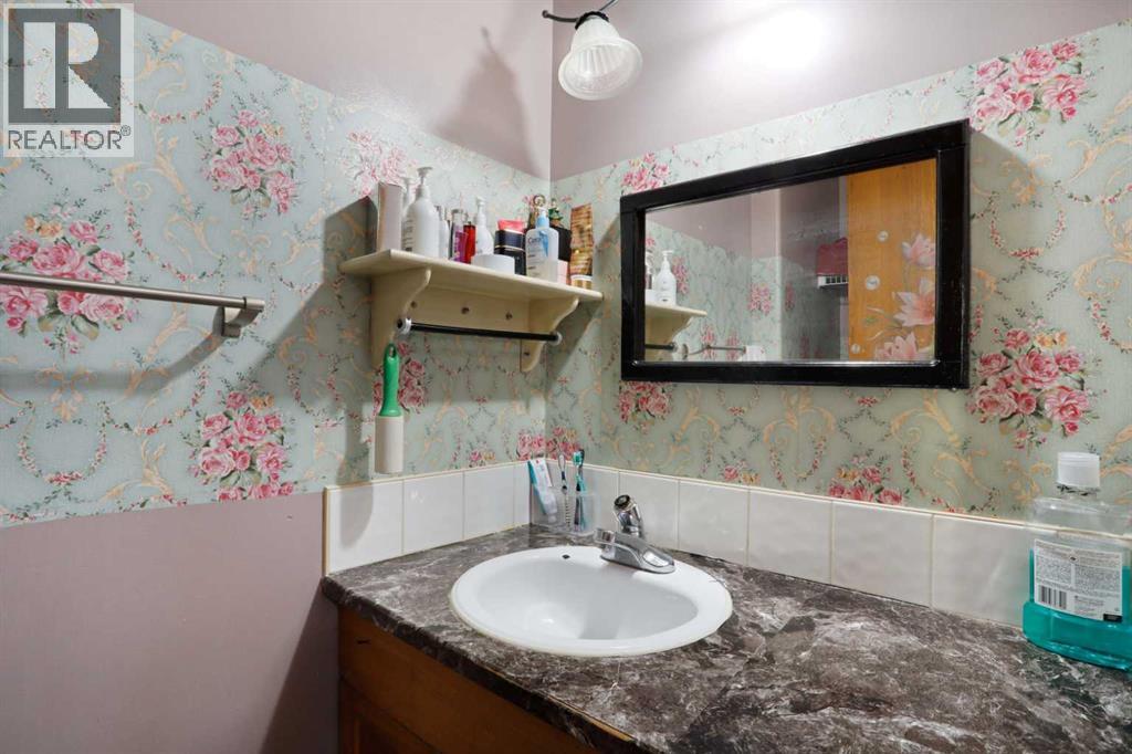 60 Pleasant Park Road W, Brooks, Alberta  T1R 1H3 - Photo 17 - A2258557