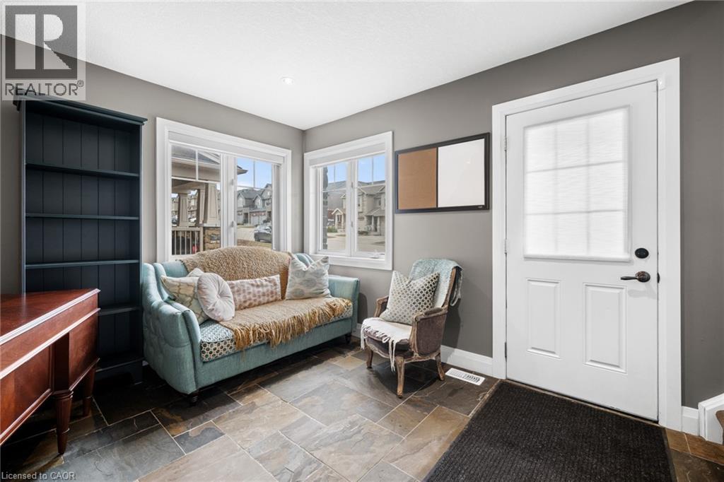 31 Eliza Avenue, Kitchener, Ontario N2E 0G2 - Photo 5 - 40811194