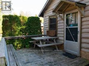 95 Mcvicar Street, Saugeen Shores, Ontario  N0H 2C0 - Photo 3 - X12888428