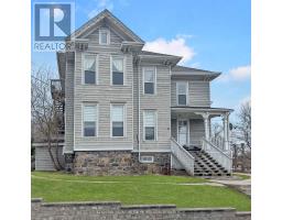 302 - 84 GREAT NORTH ROAD, Parry Sound, Ontario