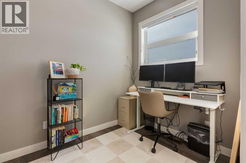 24 Evansborough Hill Nw, Calgary, Alberta  T3P 0R3 - Photo 17 - A2293753