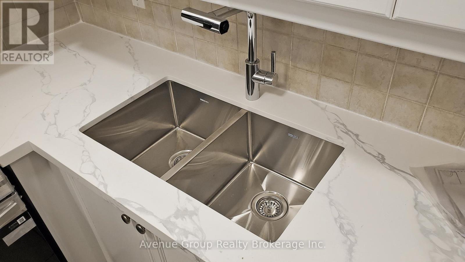 1929 - 15 Northtown Way, Toronto, Ontario  M2N 7A2 - Photo 26 - C12888436