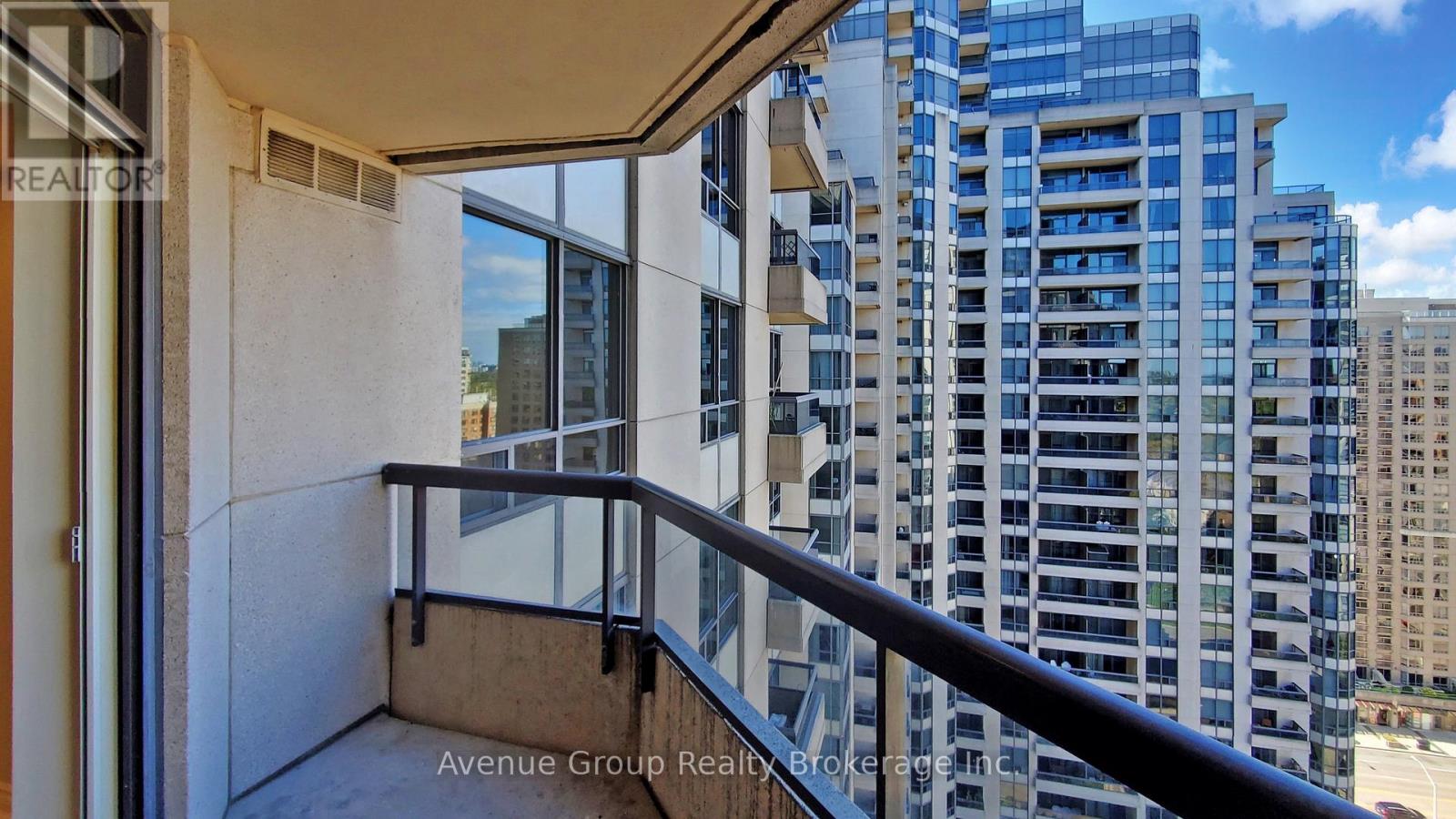 1929 - 15 Northtown Way, Toronto, Ontario  M2N 7A2 - Photo 37 - C12888436