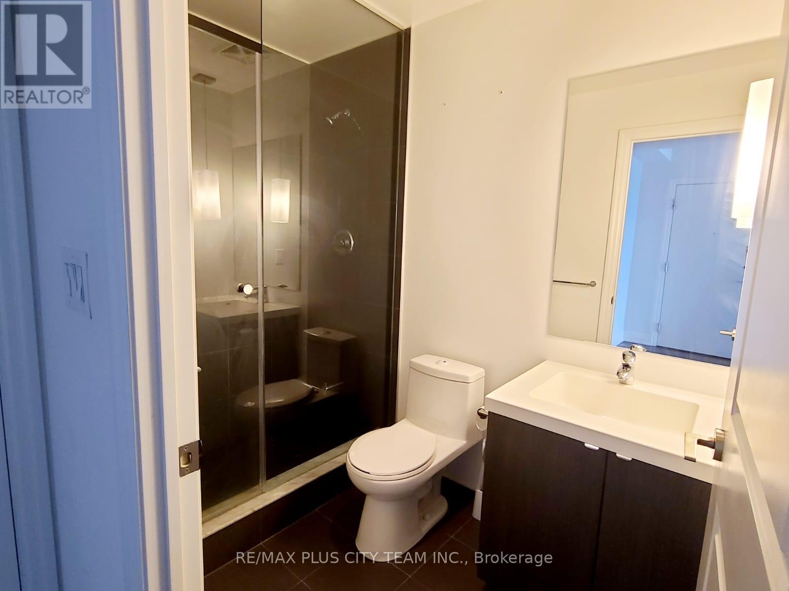 4906 - 8 The Esplanade, Toronto (Waterfront Communities), Ontario  M5E 0A6 - Photo 16 - C12888442