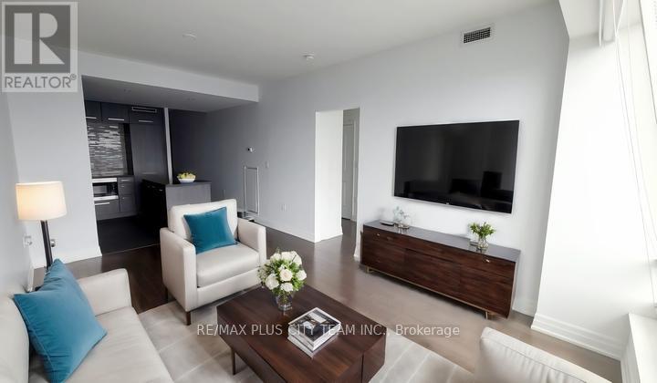 4906 - 8 The Esplanade, Toronto (Waterfront Communities), Ontario  M5E 0A6 - Photo 2 - C12888442