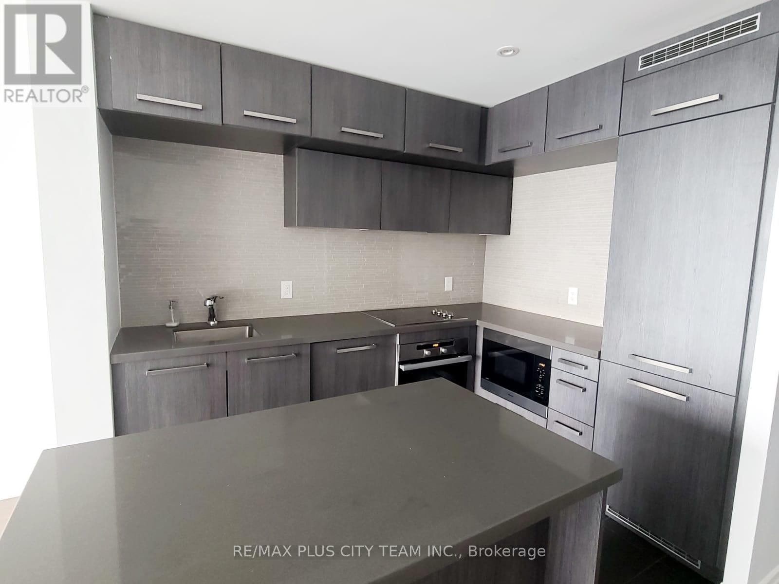 4906 - 8 The Esplanade, Toronto (Waterfront Communities), Ontario  M5E 0A6 - Photo 6 - C12888442