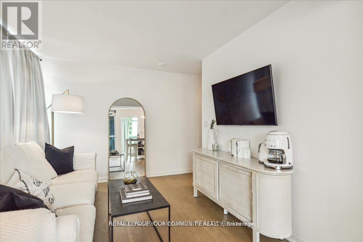 1810 - 600 Fleet Street, Toronto, Ontario  M5V 1B7 - Photo 11 - C12888470