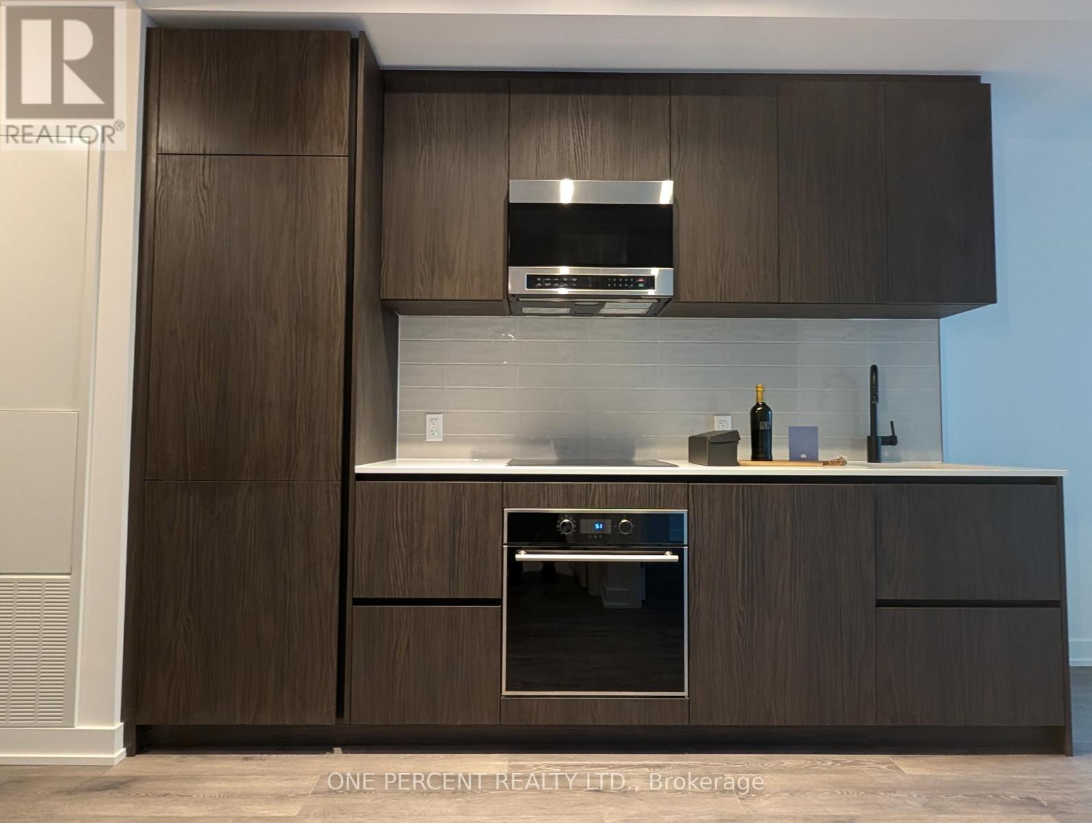 1104 - 127 Broadway Avenue, Toronto, Ontario  M4P 1V4 - Photo 10 - C12888530