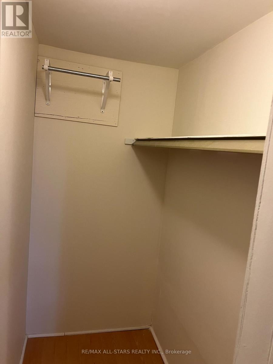 Basement - 65 Hildenboro Square, Toronto, Ontario  M1W 1Y2 - Photo 10 - E12888426