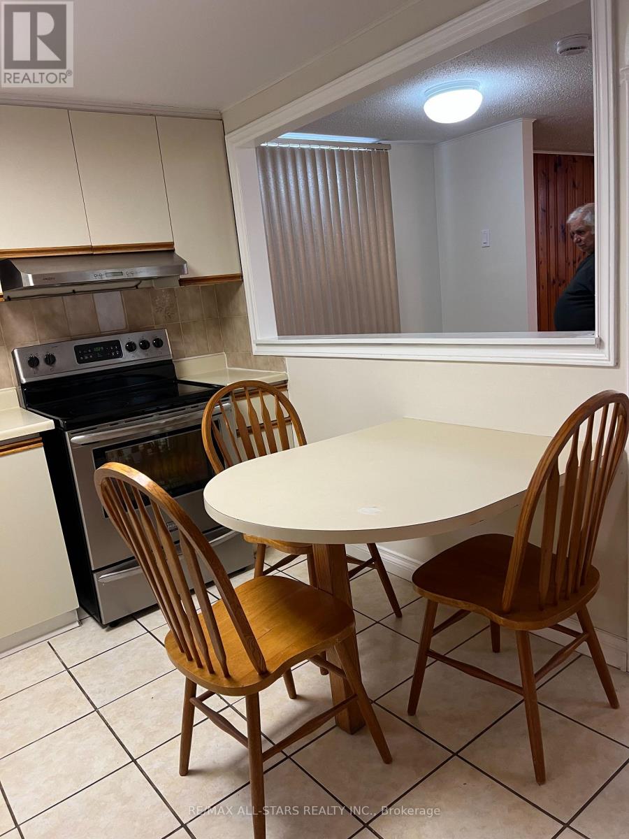 Basement - 65 Hildenboro Square, Toronto, Ontario  M1W 1Y2 - Photo 5 - E12888426