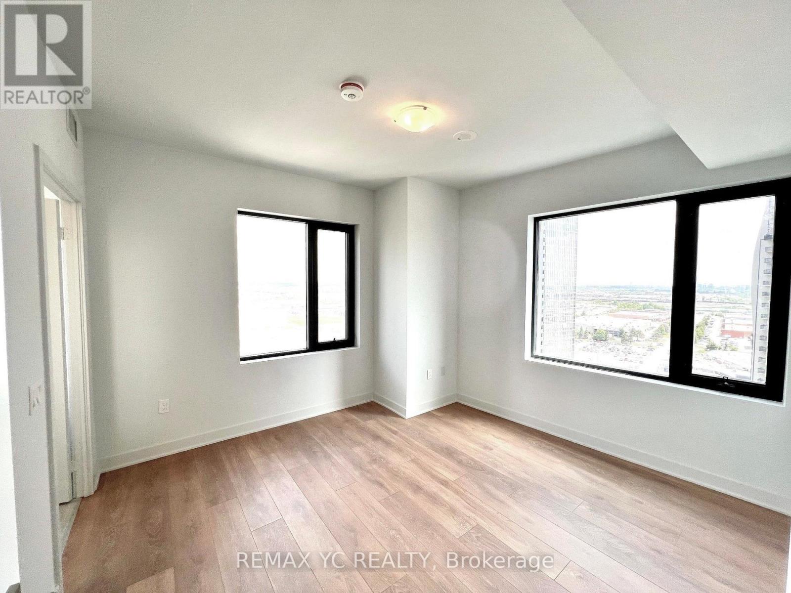 1105 - 2920 Highway 7 Road, Vaughan (Concord), Ontario  L4K 0P4 - Photo 8 - N12888434